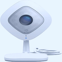 Amazon.com: Arlo (VMC3040-100NAS) Q – Wired, 1080p HD Security Camera |  Night Vision, Indoor Only, 2-Way Audio | Cloud Storage Included | Works  with Alexa (VMC3040), White : Everything Else